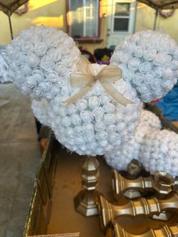 Minnie centerpiece