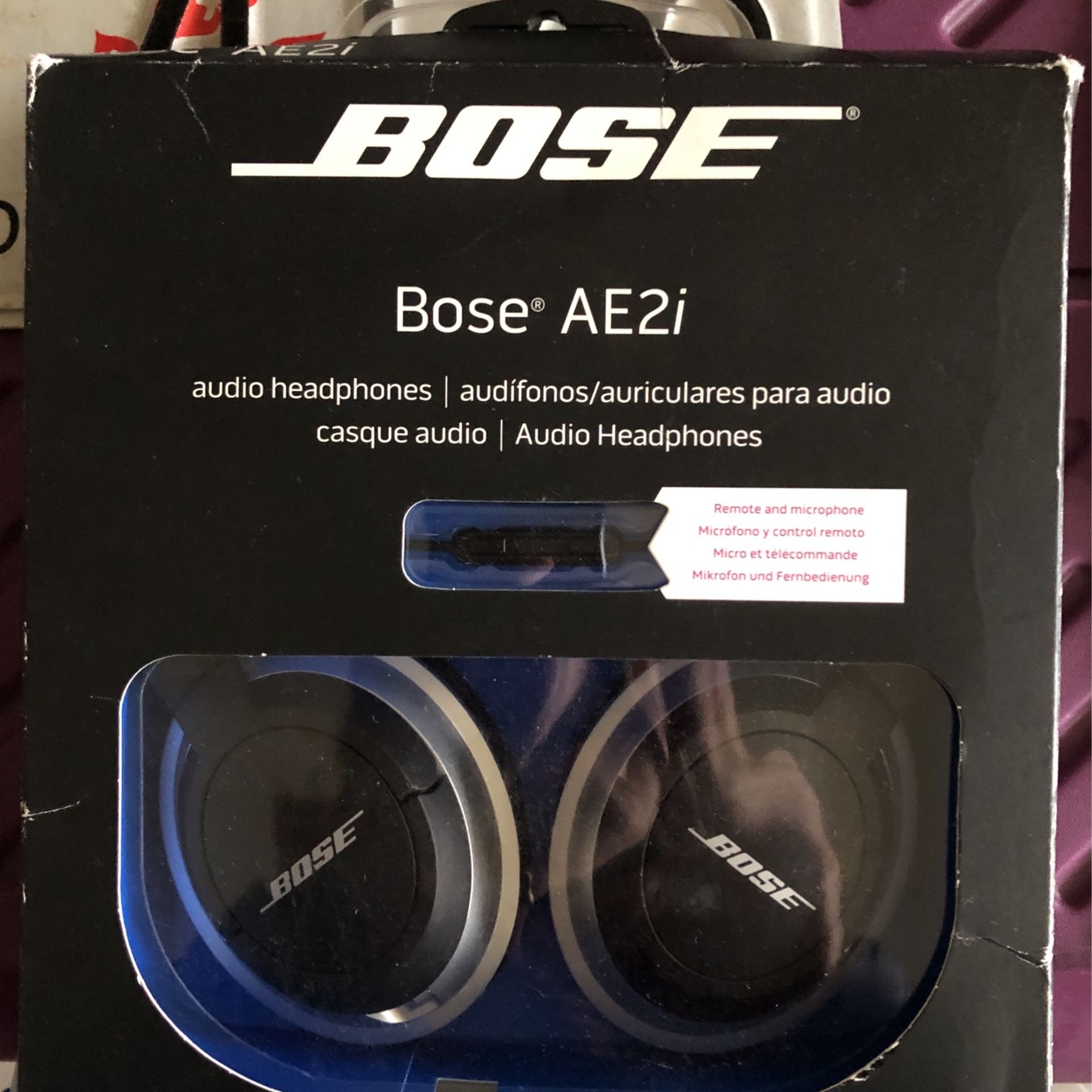 Bose AE2i Stereo Headphones : Brand new