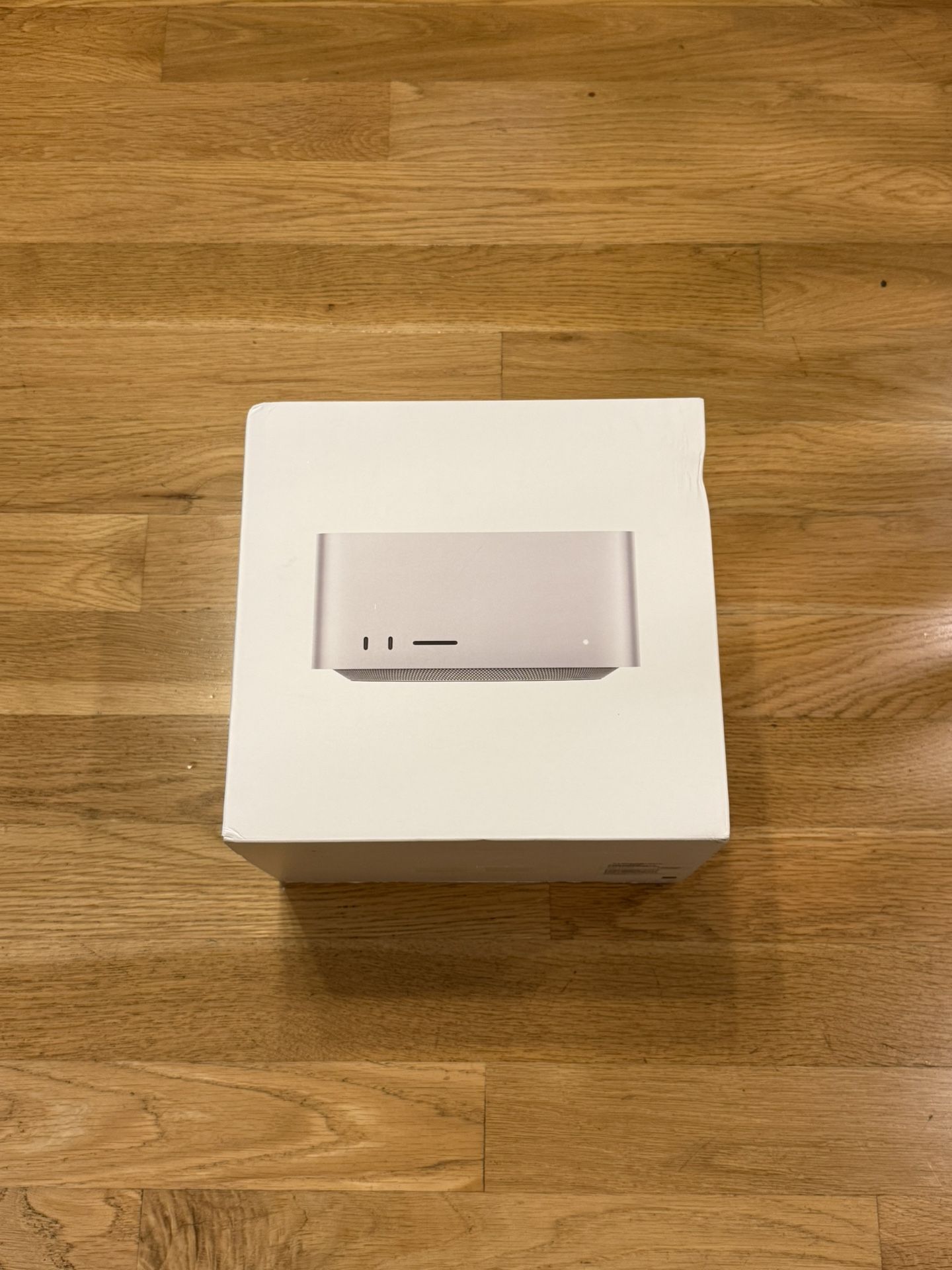 Apple Mac Studio M2 Ultra, 192GB RAM, 76C GPU, 4TB SSD, Applecare+