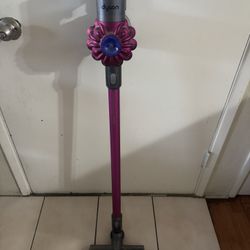 Dyson V6 Motorhead+ Wireless Vaccum 