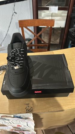 Supreme x Air Force 1 Low 'Box Logo - Black