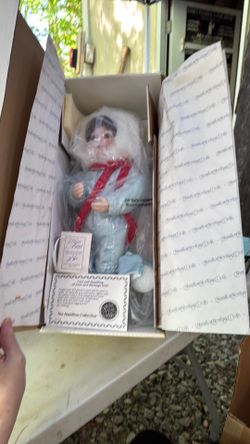 Hamilton Heritage Doll - Winter Angel