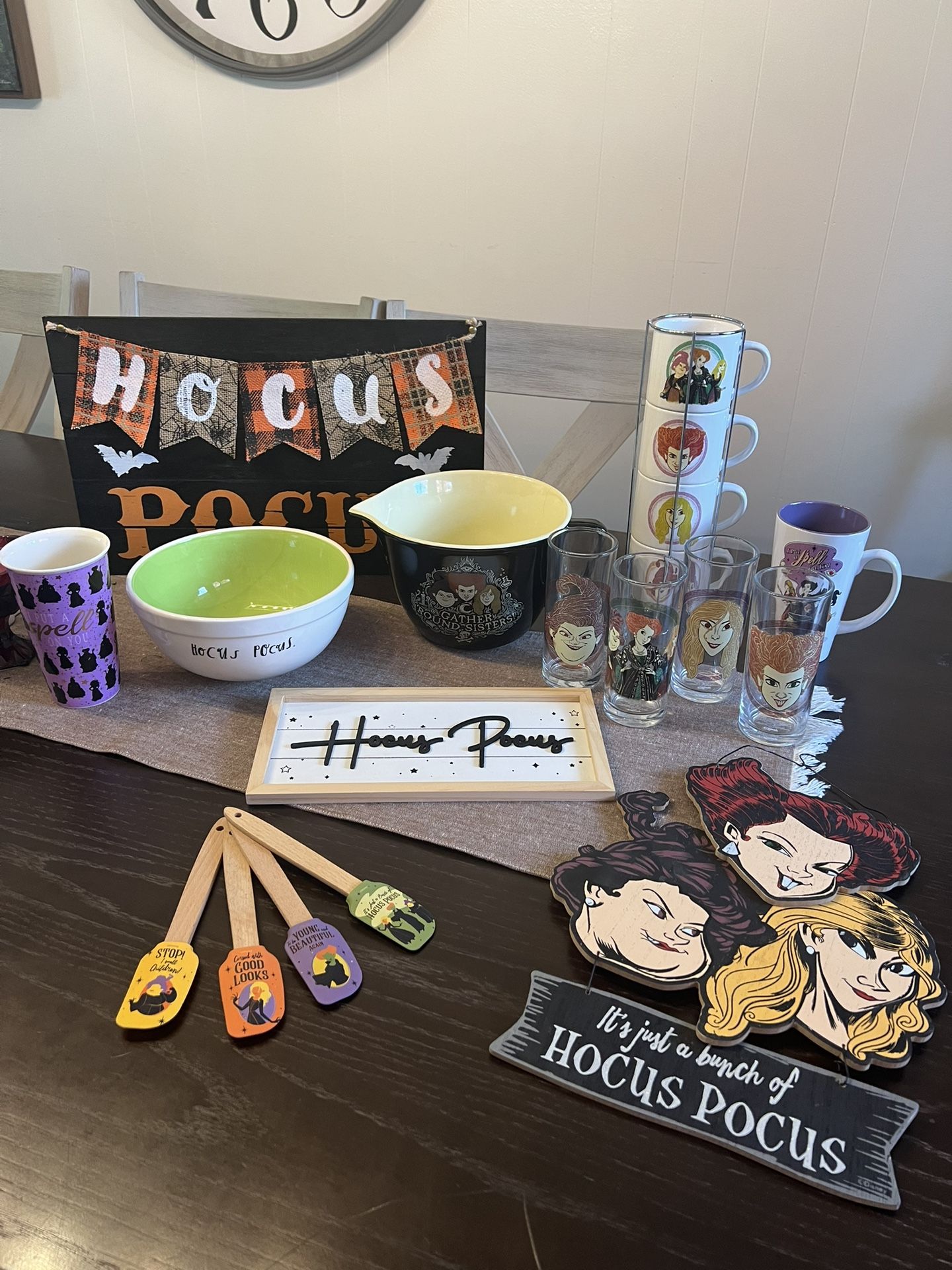 Disney Hocus Pocus Items
