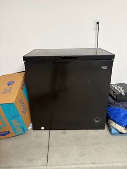 Arctic King Deep Freezer