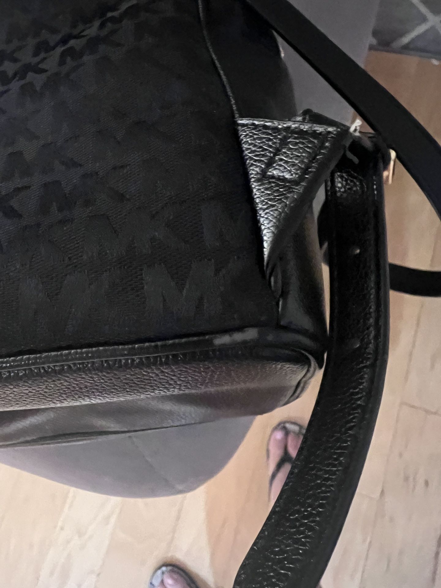 MICHAEL KORS BACKPACK for Sale in Renton, WA OfferUp