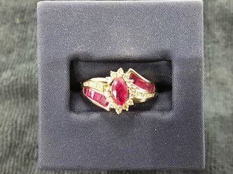 Yellow Gold 10k (.417) 2.7 grams Size 8