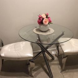 Dining Room Chairs 
