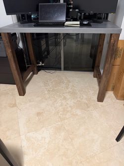 48” Top Dinning Table