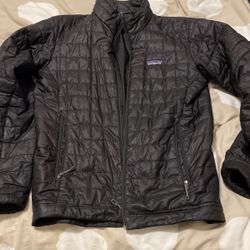 Men’s S Patagonia Nano Puff Jacket - Black