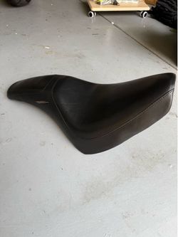 Harley Davidson badlander seat. $100. Great condition