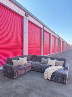 🚚 FREE DELIVERY | Gray Corduroy Sleeper Sectional w/ Storage