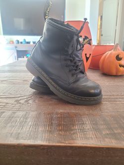 Dr.martens Kids Size 1