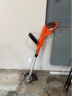 Black & Decker cordless trimmer