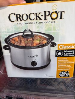 Slow cooker