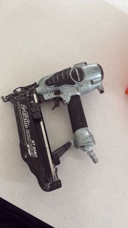 Finish nailer