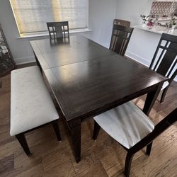 Dinning Table