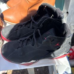 Jordan Size 6.5 Y‼️