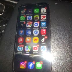 iPhone 15 Unlocked 128gb In Good condition 