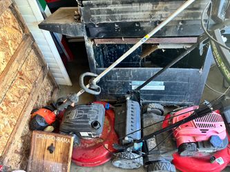 Gas Lawn mower no gas cap and gas weed whacker