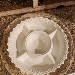 Serving Platers With Metal Tray