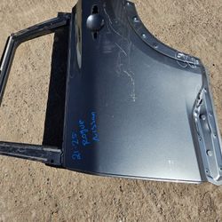 Nissan Rogue Left Rear Door Oem