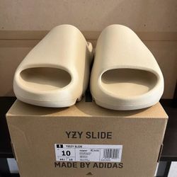 Yeezy slide Bone size 10 