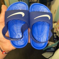 Nike Baby Size 4-5c