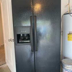 Free Refrigerator For Parts 