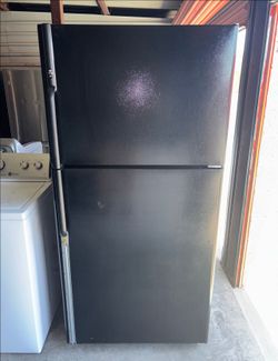 Black Maytag Refrigerator And Freezer