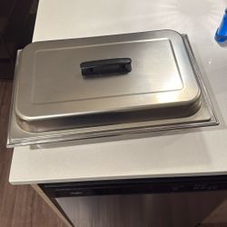 Food warming tray, 3 pieces, $20
