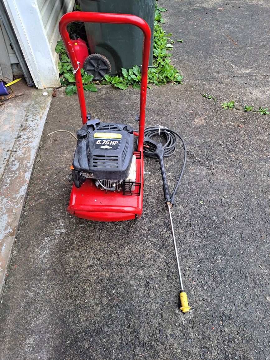 Quantum 6.75H.P Briggs & Stratton Pressure Washer