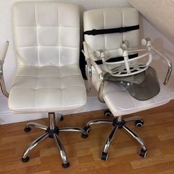 Dos sillas de oficina