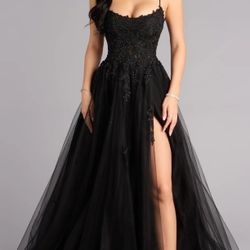 🔥 Formal Dress – Like New – Perfect for Prom/Wedding - Size Small