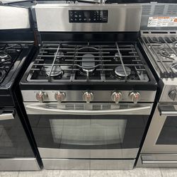Samsung-30 Inch Gas Stove Five Burners 6.2 Cu.ft Convection Oven Stainless Steel 