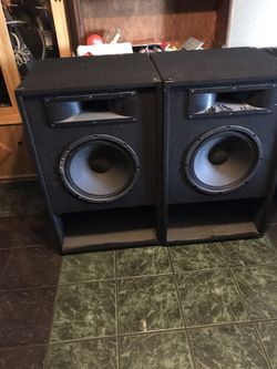 Dj speakers