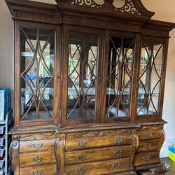 Beautiful Vintage China Cabinet Hutch (Missing Glass In Single Door-See Pictures) OBO