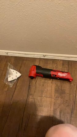 Milwaukee 12V Fuel Multitool