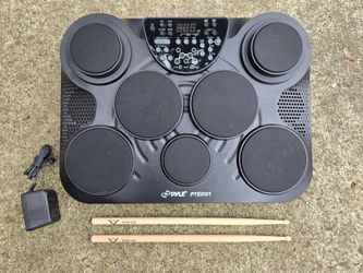 Electronic drum with sticks