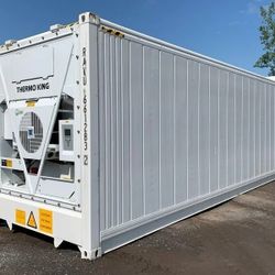 40ft refrigerated containers are available for purchase. 