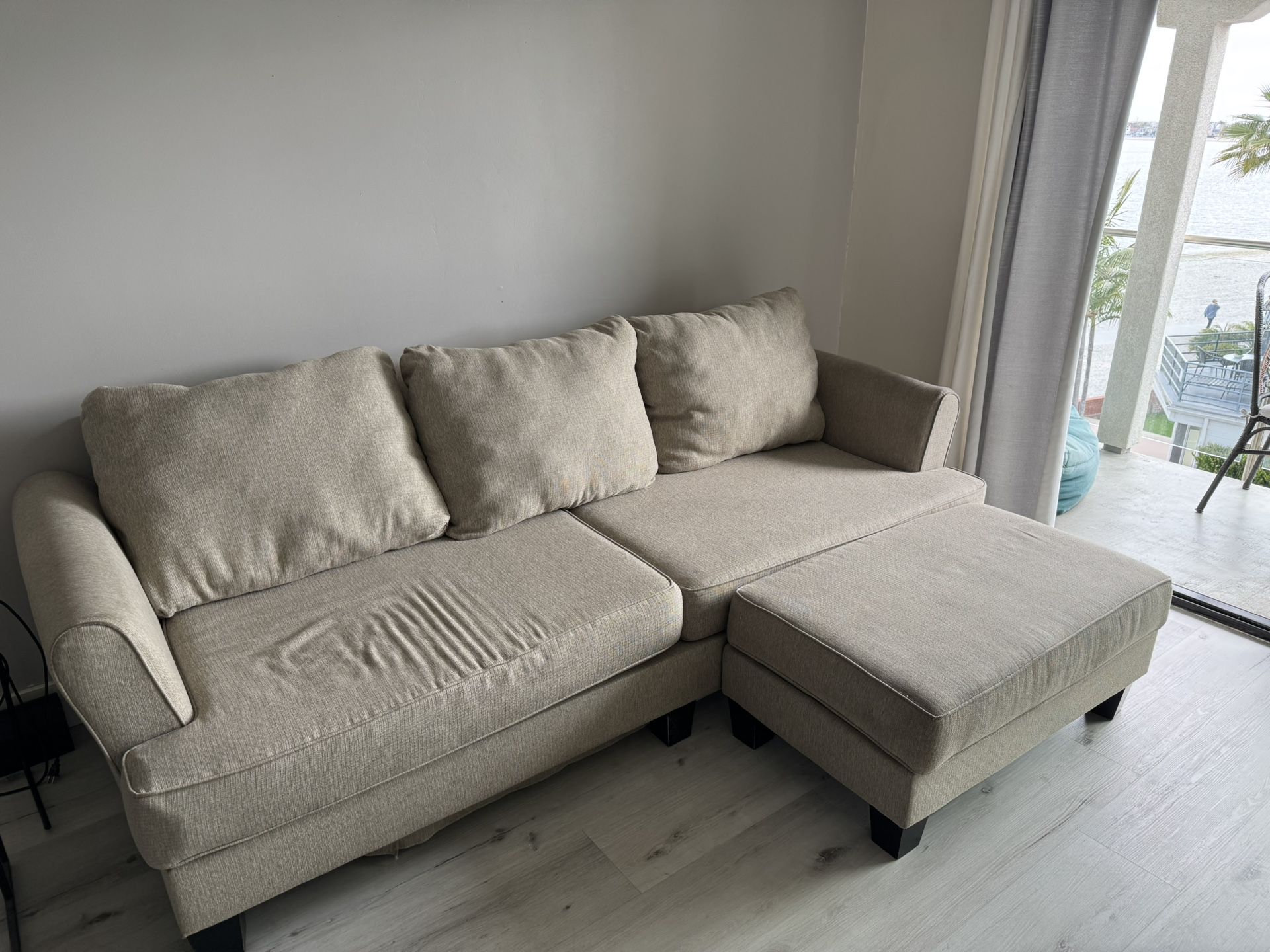Pull Out Couch For Sale!