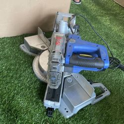 Kobalt Compact sliding 7-1/4-in 10 Amps Single Bevel Sliding Compound Corded Miter Saw