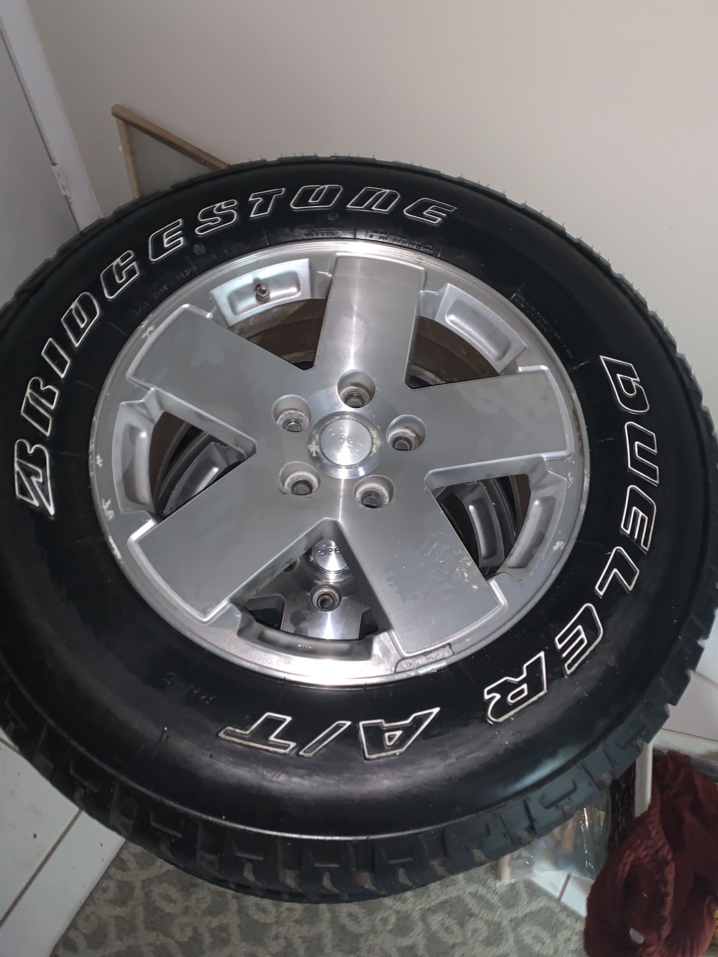 5 Jeep Wrangler Tires 18” 5x5 P255/70/18