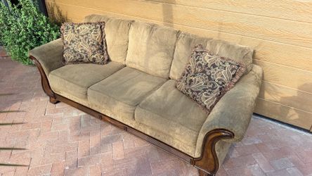 Full size couch and matching love seat