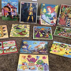 12 puzzles 🧩 Disney, Melissa & Doug, Rugrats, Dora, Barney, Mickey Mouse, little mermaid...