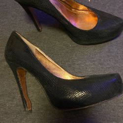 Black High heels 
