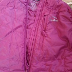 L.L BEAN 