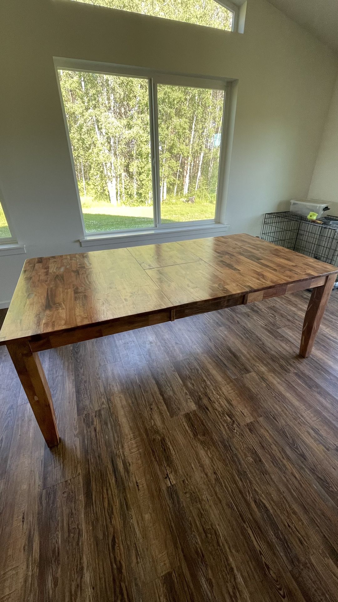 EXTENDABLE - DINING TABLE