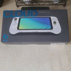 Logitech G Cloud Box + Portable DVD Player