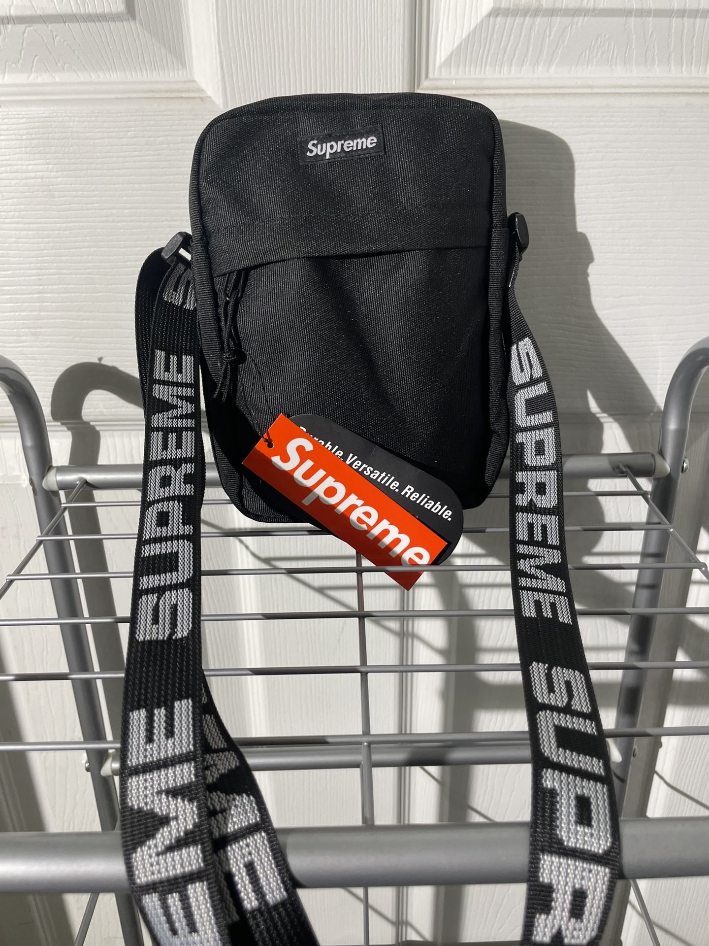SUPREME SHOULDER BAG