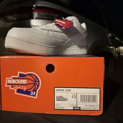 Patrick Ewing Size 13